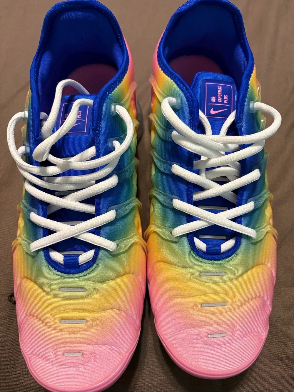 Nike Rainbow Gradient Running Shoes - Blue/Pink